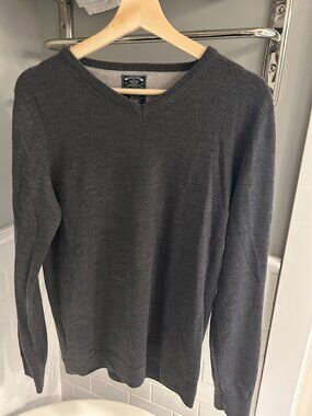 Charcoal Pullover Sweater (M)